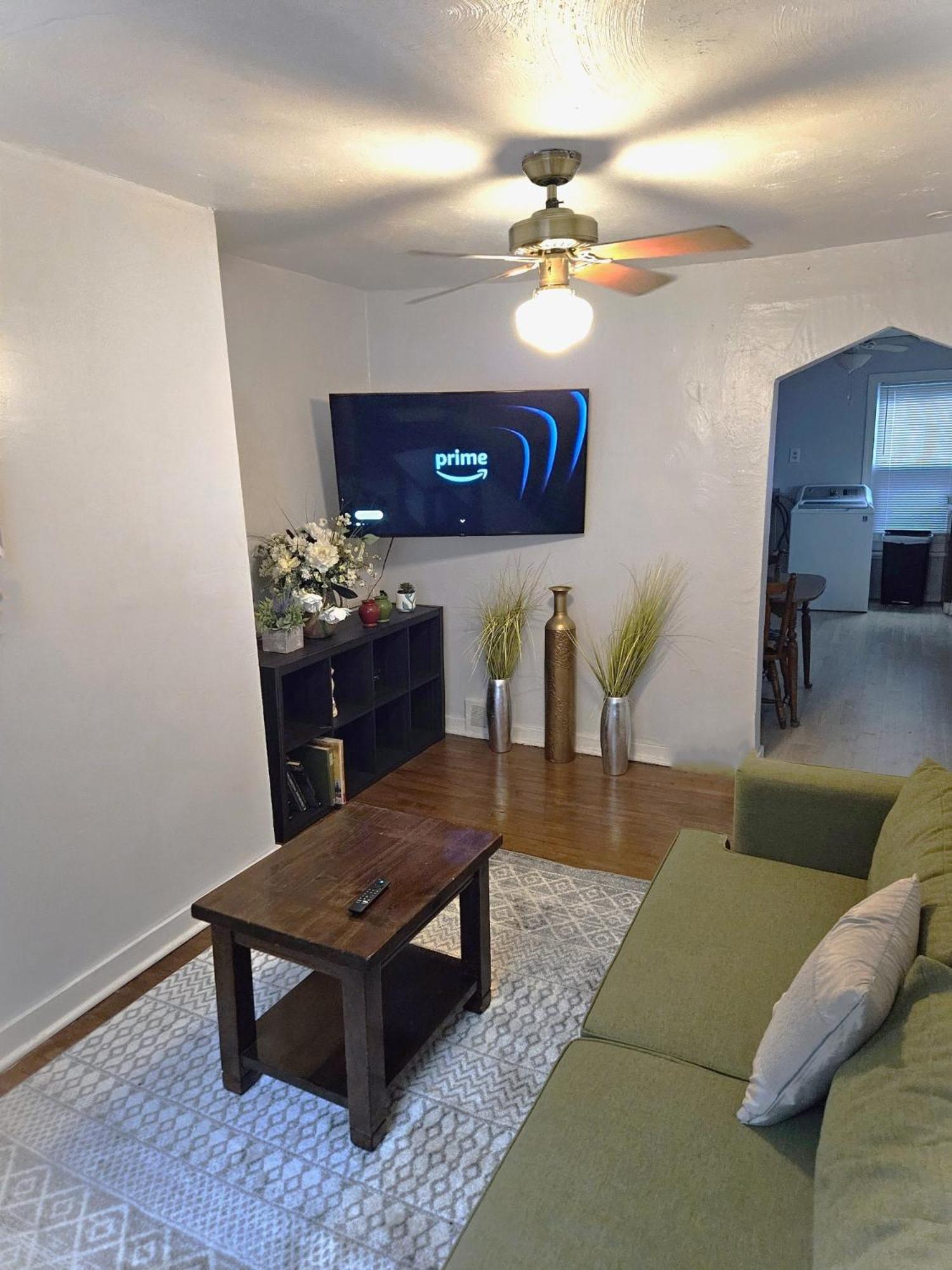 3 Bedroom Southside Pad - Sleeps 8 - Amazing Location Pittsburgh Zewnętrze zdjęcie